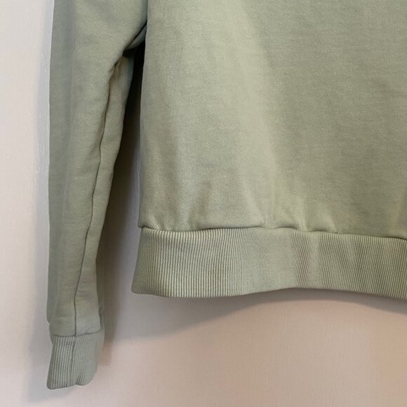 Like New, Patagonia Women's Size Medium Sage Green Raglan Sleeve Sweatshirt - Picture 3 of 8